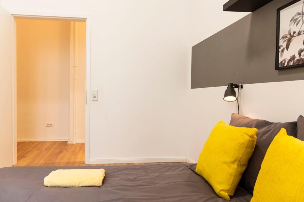 Modern 2 Bedroom Apartment In Berlin Schoeneberg Berlim Exterior foto